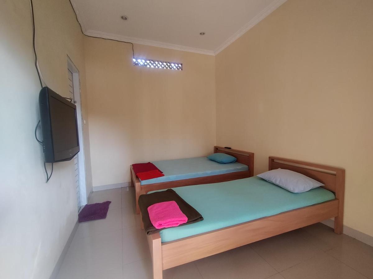 Villa Batu Tua Puncak Mitra Reddoorz Bogor Ngoại thất bức ảnh
