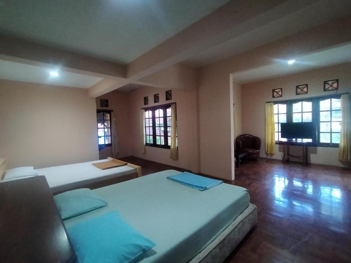 Villa Batu Tua Puncak Mitra Reddoorz Bogor Ngoại thất bức ảnh